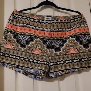 Graphic print shorts